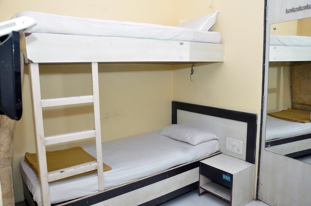 Bilal Residency Hotel Bombay