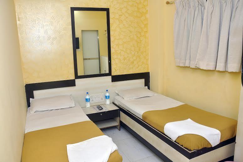 Bilal Residency Hotel Bombay